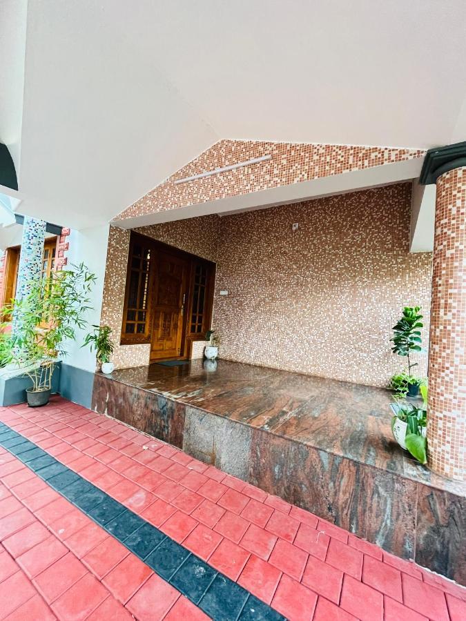 Spacious 3-Bedroom Private Villa In Mangalore - Ideal Getaway For Family And Friends Esterno foto
