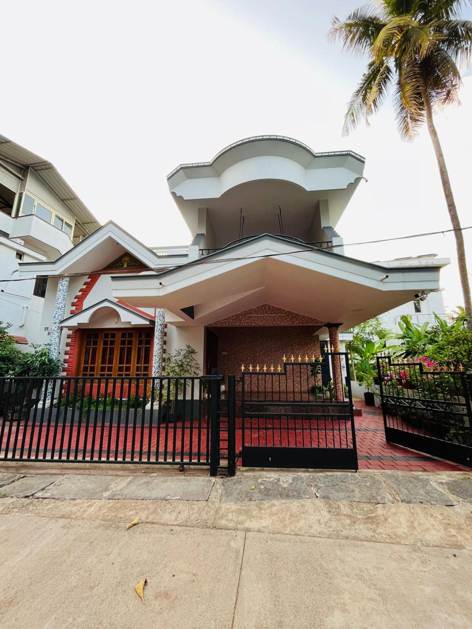 Spacious 3-Bedroom Private Villa In Mangalore - Ideal Getaway For Family And Friends Esterno foto