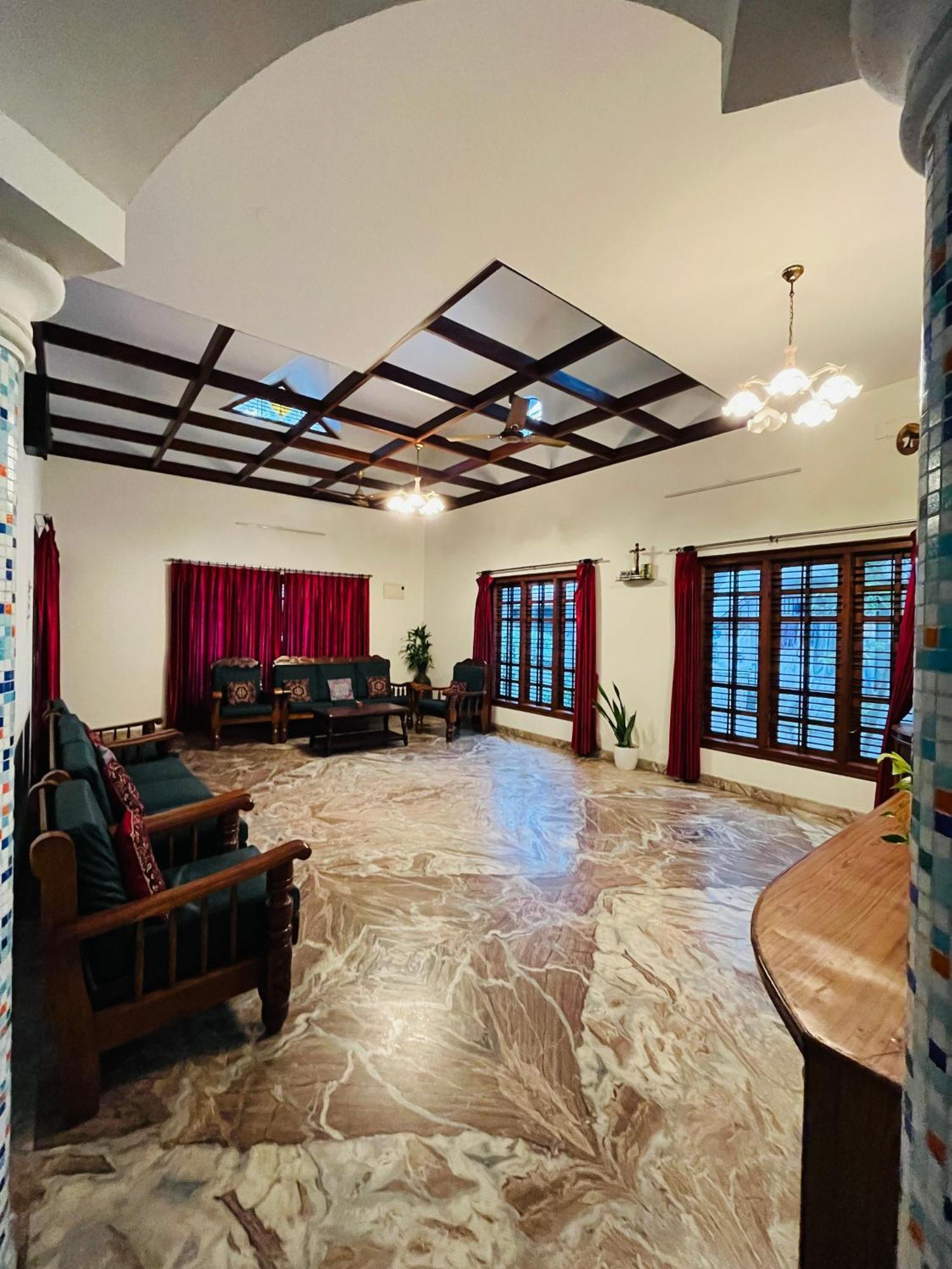 Spacious 3-Bedroom Private Villa In Mangalore - Ideal Getaway For Family And Friends Esterno foto