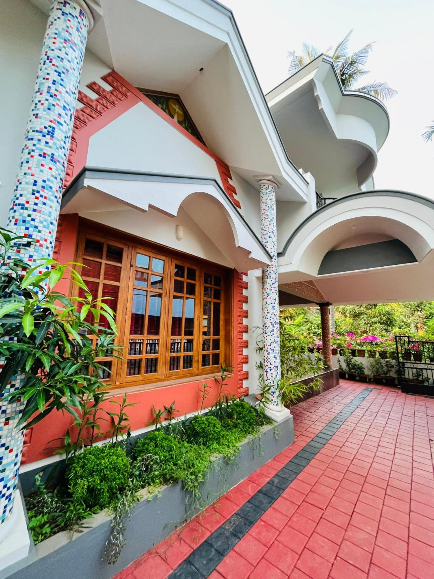 Spacious 3-Bedroom Private Villa In Mangalore - Ideal Getaway For Family And Friends Esterno foto